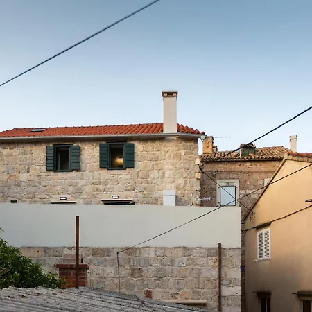 House Papin Διαμέρισμα Komiža